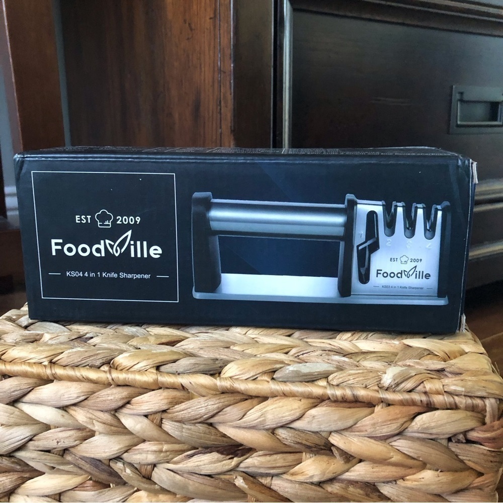 Foodville 4 in 1 knife sharpener